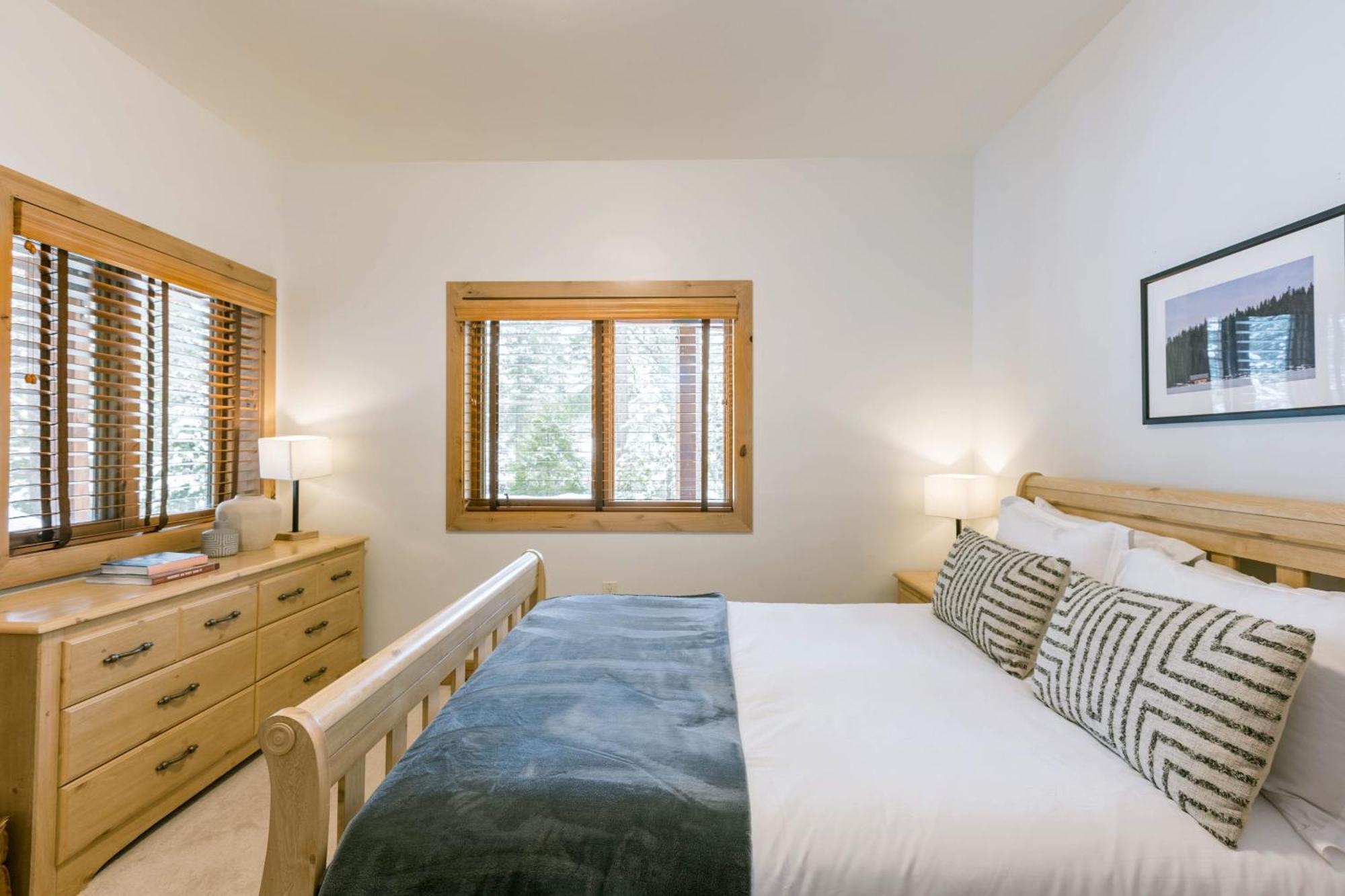 Coyote Moon By Avantstay Cabin Wsauna Mins From Dt Truckee Northstar Exterior foto